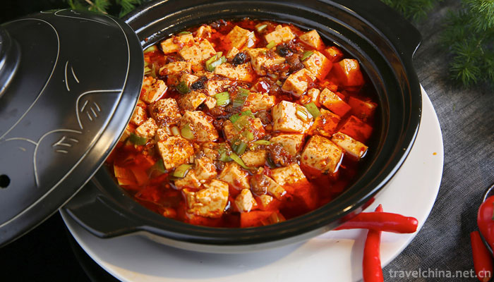 sauteed tofu in hot and spicy sauce - ChinaWiki.net