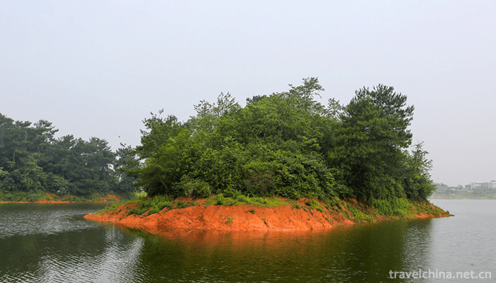 Hongfeng Lake Scenic Area - ChinaWiki.net